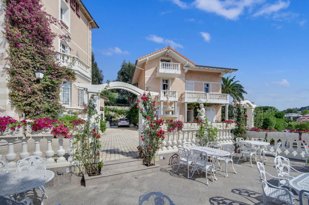 Le Chateau De Mei Lese La Croix-Valmer Hotel